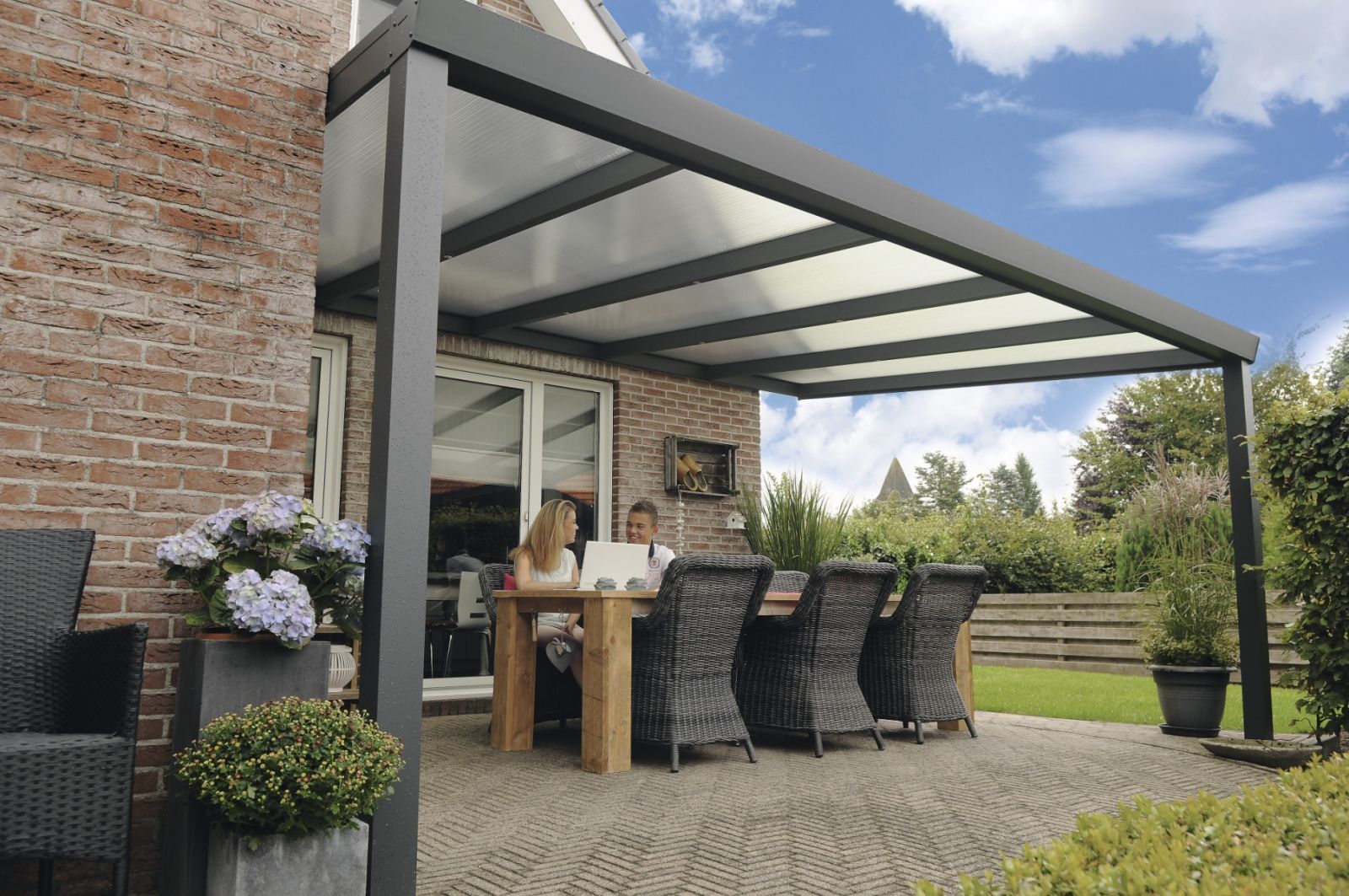 munt focus overdrijving De voordelen van een aluminium terrasoverkapping? | Veranda showroom - Top  Veranda's